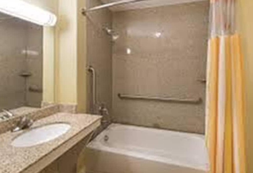 Номер Deluxe, La Quinta By Wyndham Waxahachie