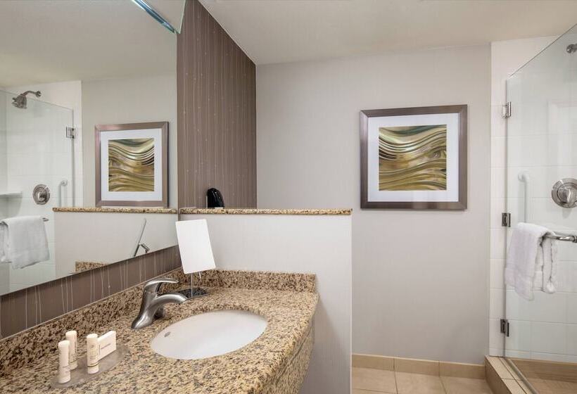 חדר סטנדרט שתי מיטות זוגיות, Courtyard By Marriott Dallas Allen At Allen Event Center