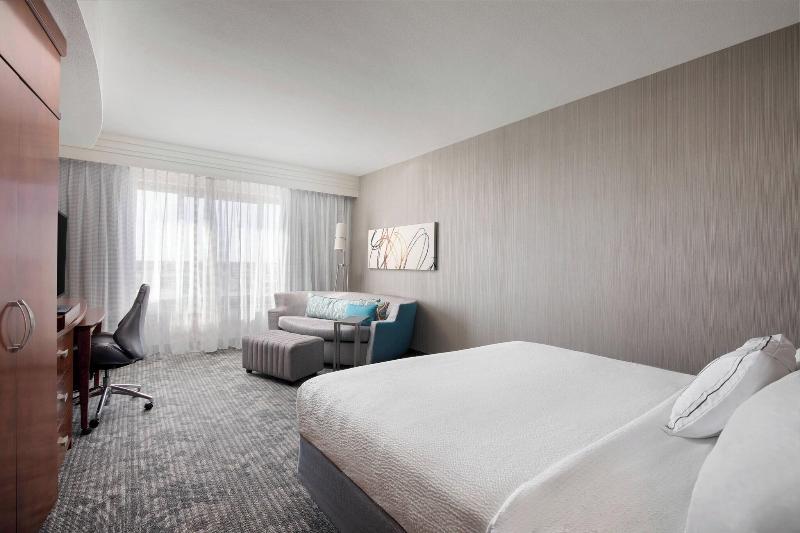 חדר סטנדרט עם מיטת קינג, Courtyard By Marriott Dallas Allen At Allen Event Center