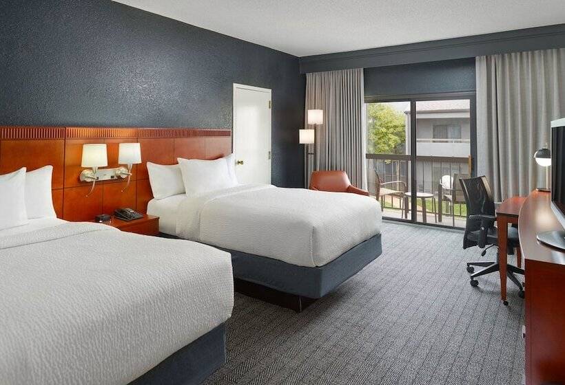 스탠다드 룸 더블 침대 2개, Courtyard By Marriott Nashville Brentwood