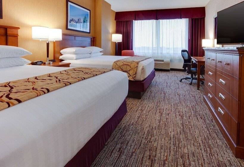 Номер Deluxe, Drury Inn & Suites West Des Moines