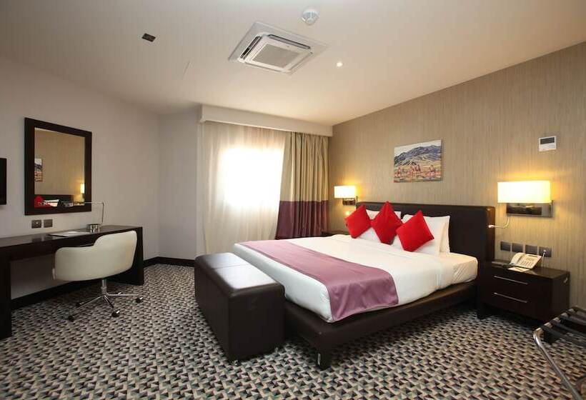 Президентский Люкс, Golden Tulip Hail