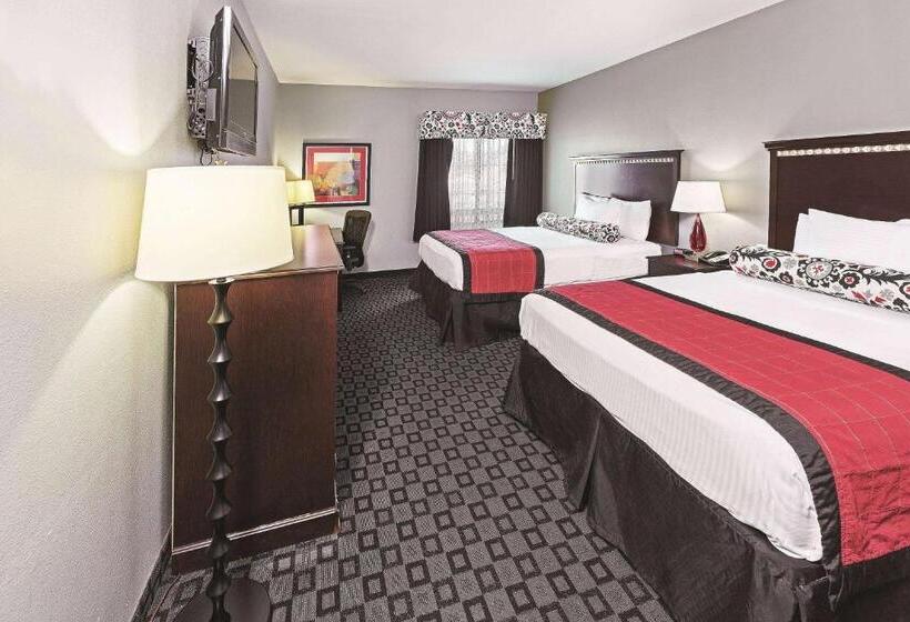 Номер Стандарт, La Quinta Inn & Suites By Wyndham Decatur