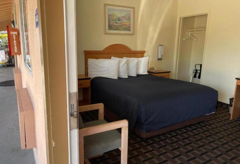 이코노미 룸, Riverside Inn & Suites Santa Cruz