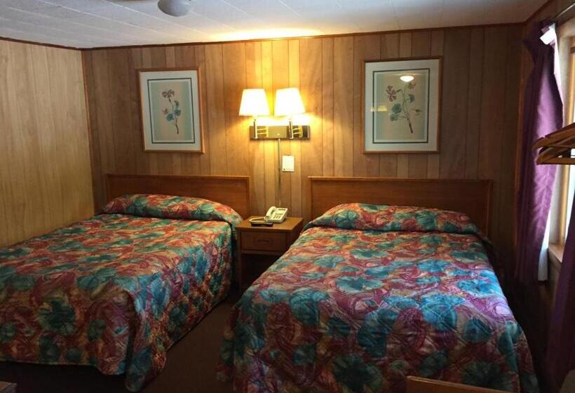 Номер Стандарт 2 Двуспальные Кровати, Elmwood Motor Lodge