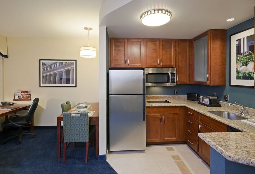 Люкс 2 Спальни, Residence Inn By Marriott Cincinnati Downtown/the Phelps