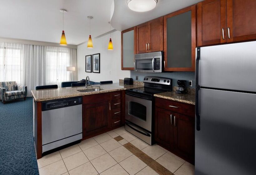 Люкс 2 Спальни, Residence Inn By Marriott Cincinnati Downtown/the Phelps
