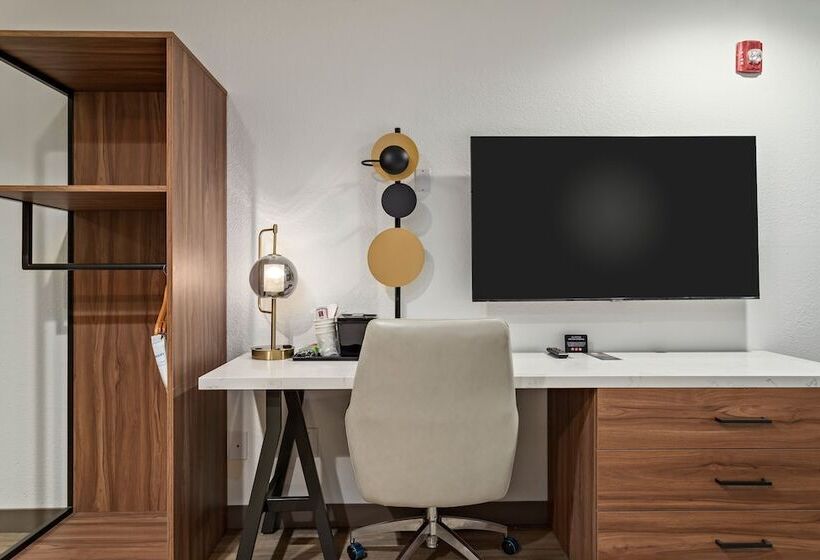 Люкс Адаптированный для Инвалидов, Hawthorn Extended Stay By Wyndham Port Arthur