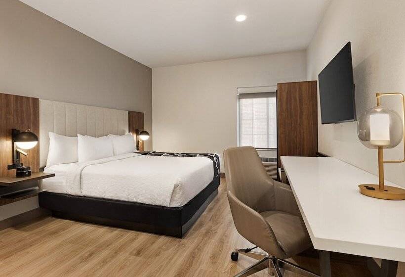 Люкс Адаптированный для Инвалидов, Hawthorn Extended Stay By Wyndham Port Arthur