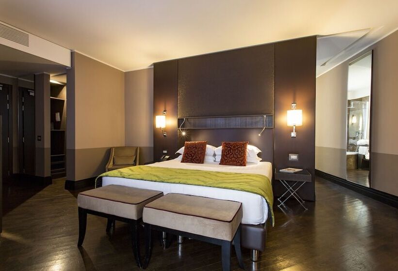Suite Junior, Rome Times