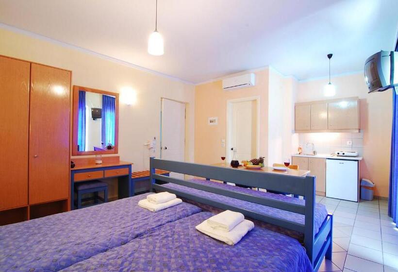스탠다드 스튜디오, Medusa Apartments
