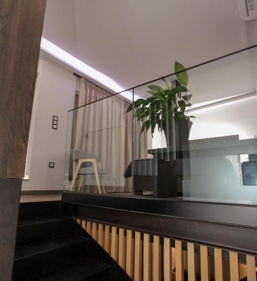 침실 1개 아파트, Medusa Apartments