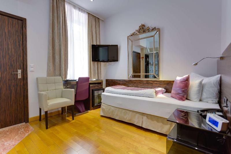 클래식 싱글 룸, Best Western Plus Hotel Arcadia