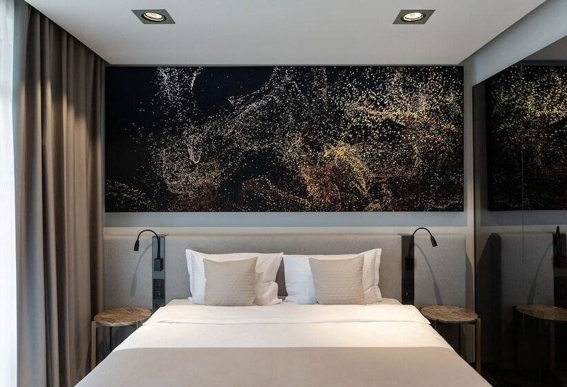 Standard Room, River Park