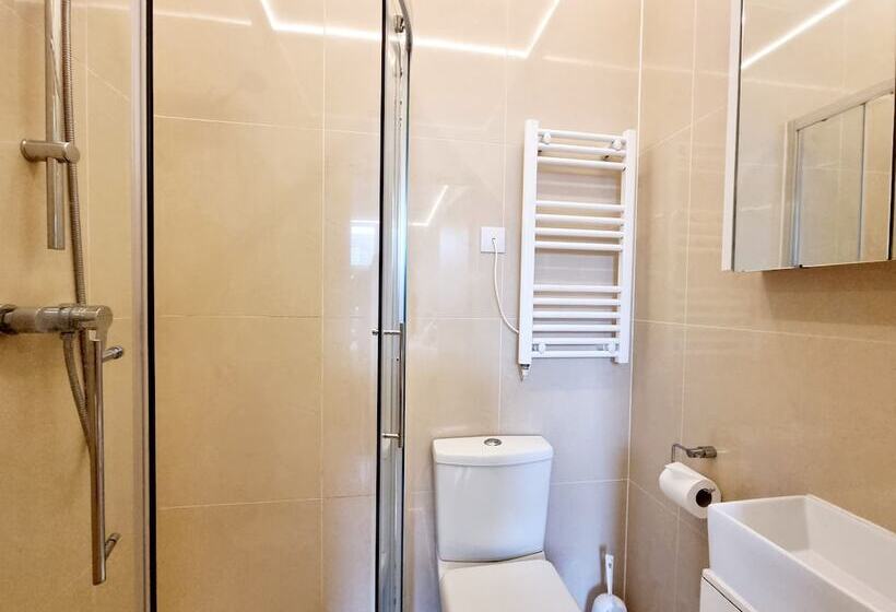 Номер Стандарт, London Stay Apartments