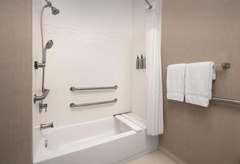 Студио Стандарт Кровать Кинг, Residence Inn By Marriott Fayetteville Cross Creek