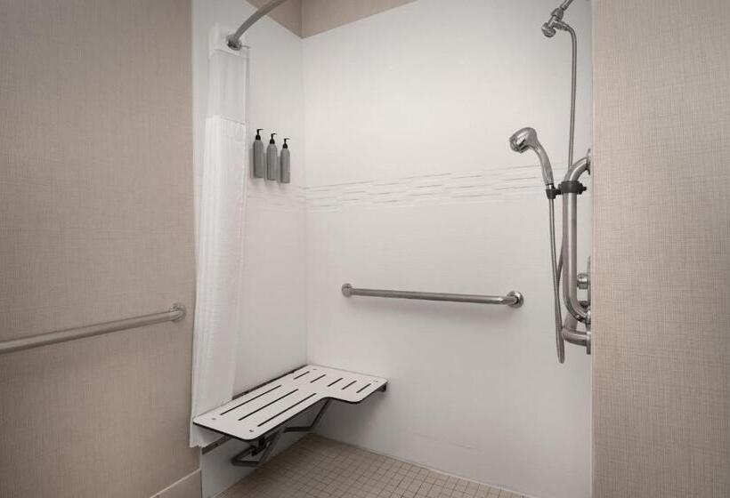 Люкс 2 Спальни, Residence Inn By Marriott Fayetteville Cross Creek