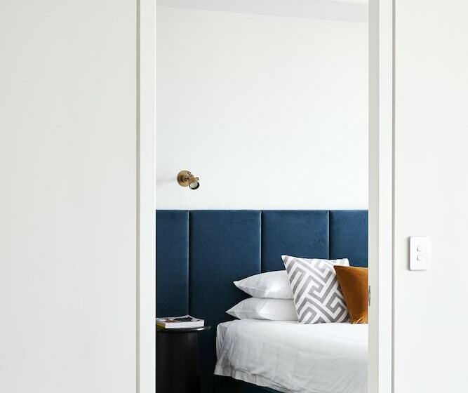 침실 2개 스위트, Astina Suites