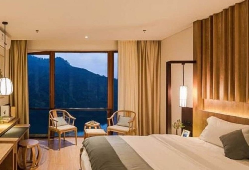 Номер Стандарт Вид на Озеро, Huangshan Demaotang