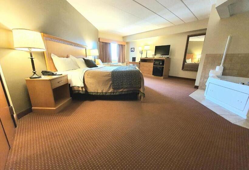 Люкс Кровать Кинг, Amerivu Inn And Suites  Waconia