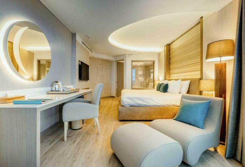 Номер Deluxe Вид на Море, Cape Dara Resort