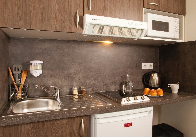 Студия Стандарт, Residhome Reims Centre