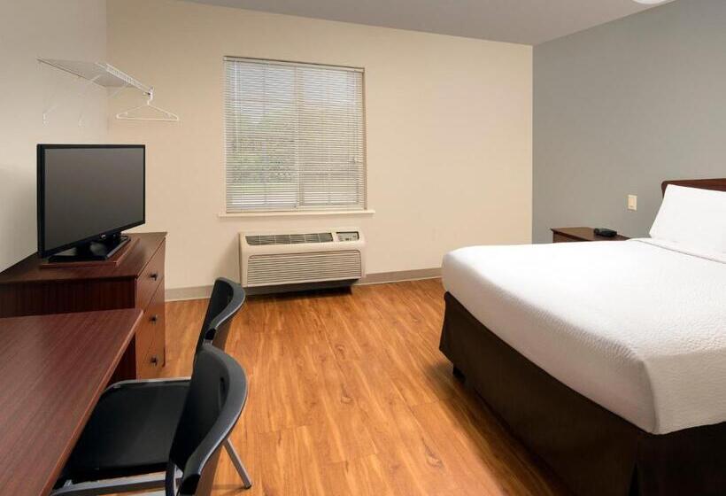 Номер Стандарт, Woodspring Suites Topeka