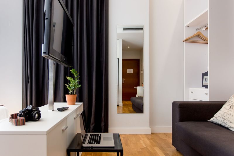 إستوديو قياسى, Mon Suites Catedral