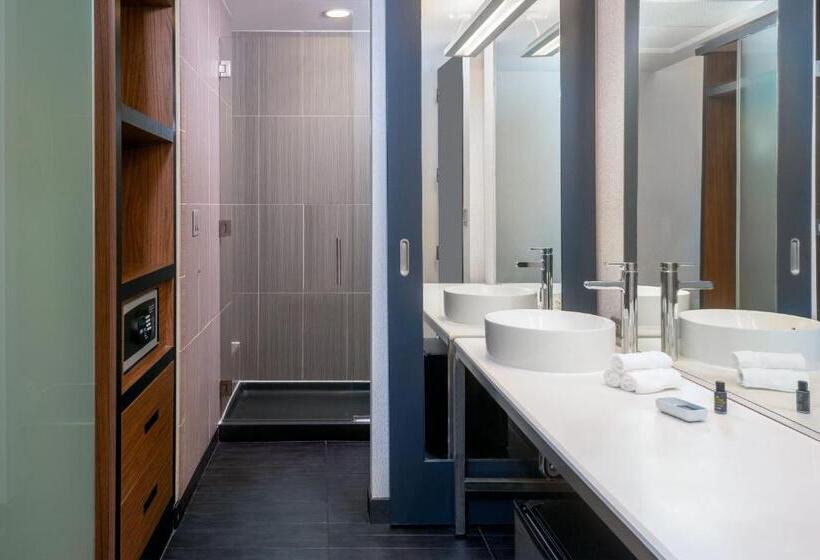 스위트, Aloft Orlando Downtown