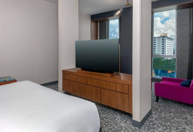 스위트, Aloft Orlando Downtown