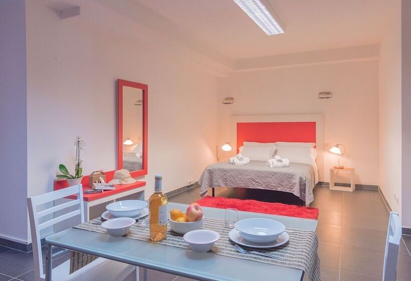 Номер Стандарт, Delta Rooms
