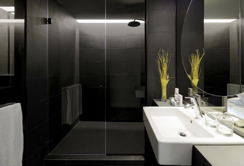 اتاق استاندارد با چشم‌انداز, H10 Port Vell 4* Sup