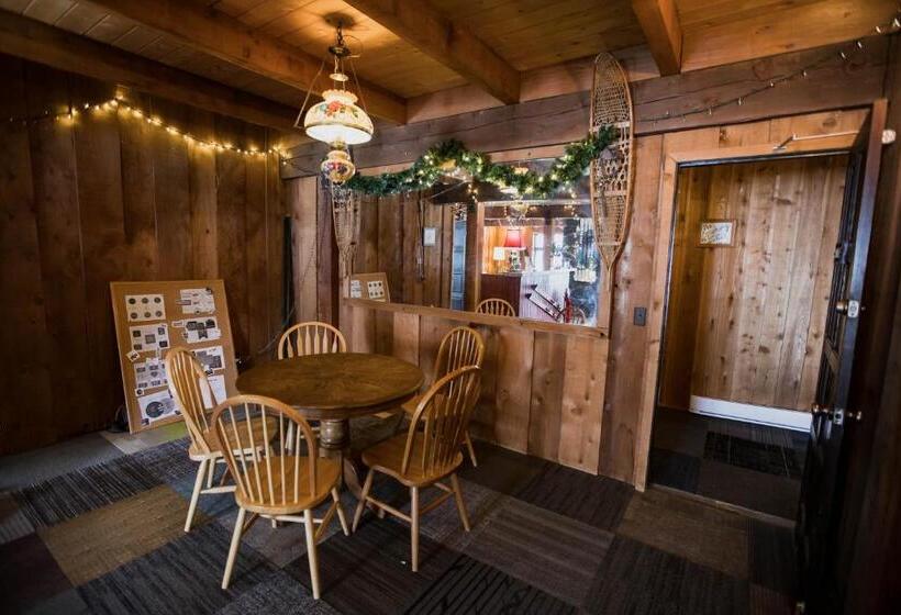 Номер Стандарт, The Viking Lodge   Downtown Winter Park Colorado