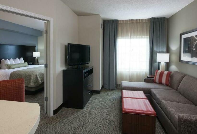 带大床的套房, Staybridge Suites Buffalo Amherst, An Ihg