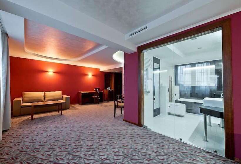 Апартаменты 1 Спальня, Artis Hotel & Spa