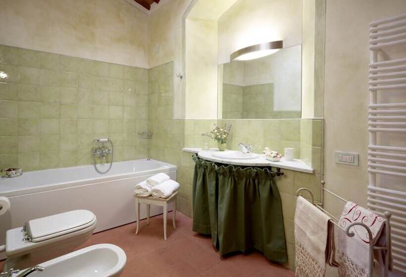 이그제큐티브 스위트, Relais Borgo Petrognano