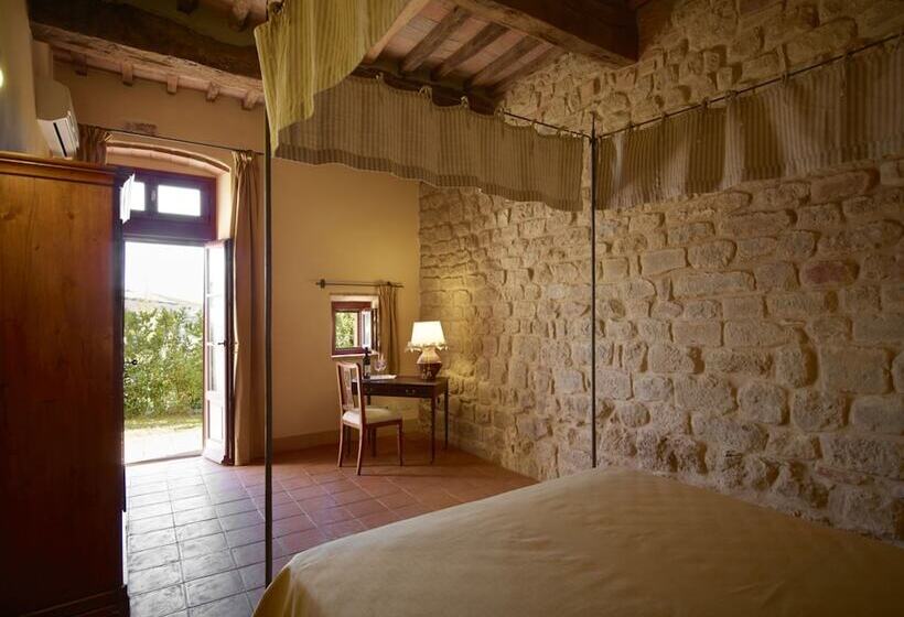 Трехместный Номер Deluxe, Relais Borgo Petrognano