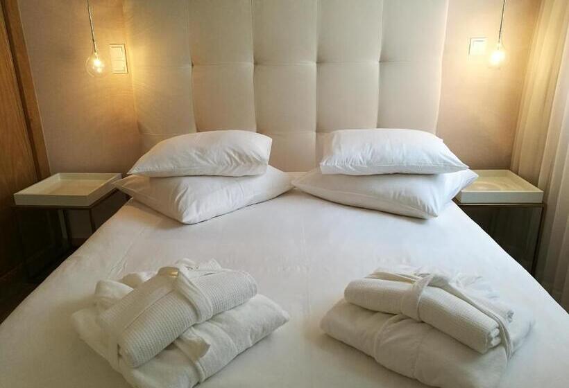 Люкс Повышенной Комфортности, Hostel Gaia Porto