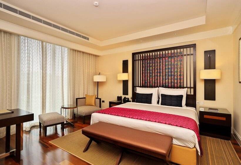 Номер Deluxe, Kempinski Hotel Gold Coast City