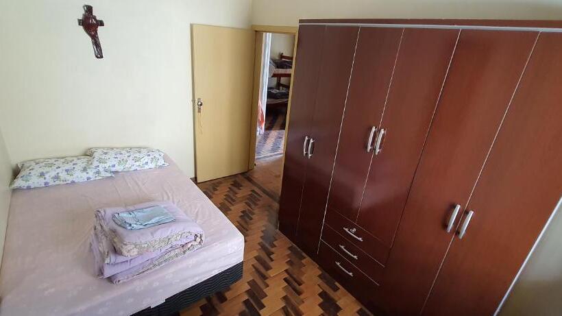 스탠다드 룸 공동 욕실, Hostel Caxias Do Sul