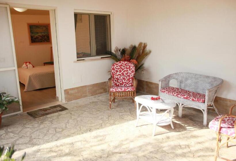 Номер Стандарт Внутренний, Villa Cecilia Bed And Breakfast