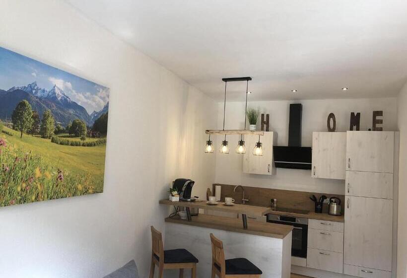 Апартаменты 1 Спальня с Видом, Pension Und Ferienwohnung Frech