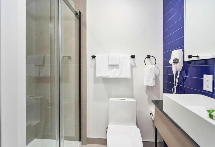 Quarto Economy Individual, Clouds Lofts   Quartier Latin