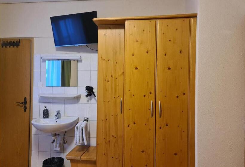 Quarto Economy, Frühstückspension Klein Und Fein