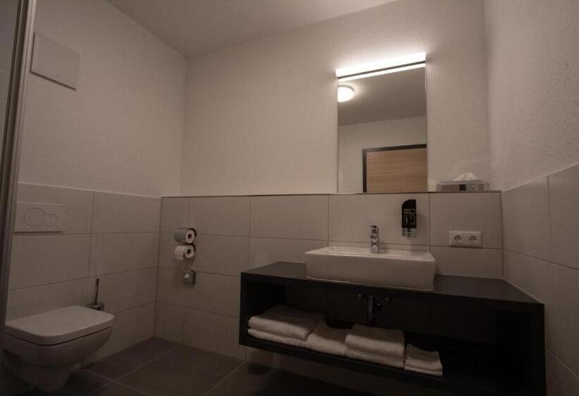Номер Стандарт, Central Hotel Wagenfeld