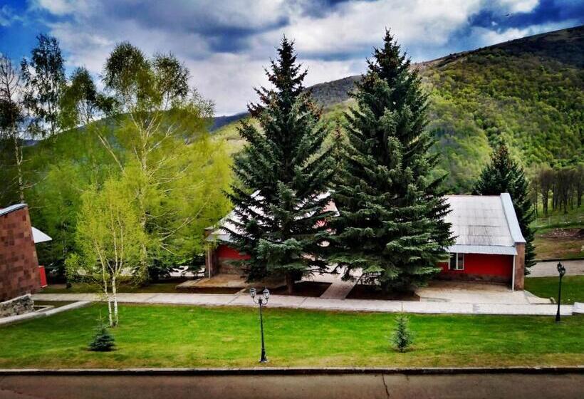 Четырехместный Номер Стандарт, Ani Resort