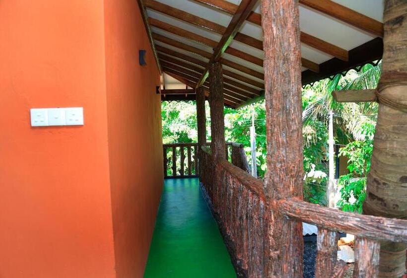Трехместный Номер Deluxe, V Cabanas & Yala Safari Place