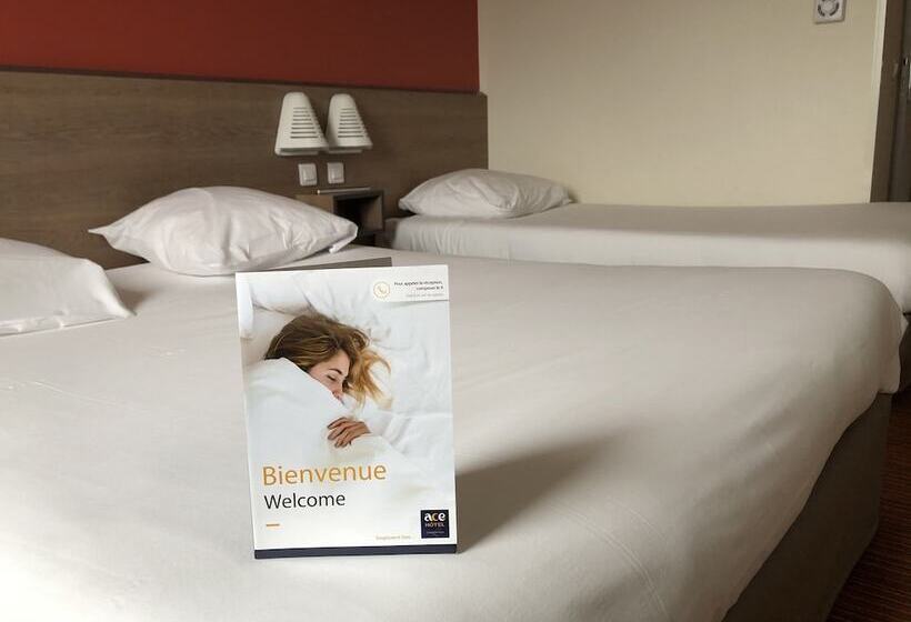 Номер Стандарт Трехместный, Ace Hotel Poitiers