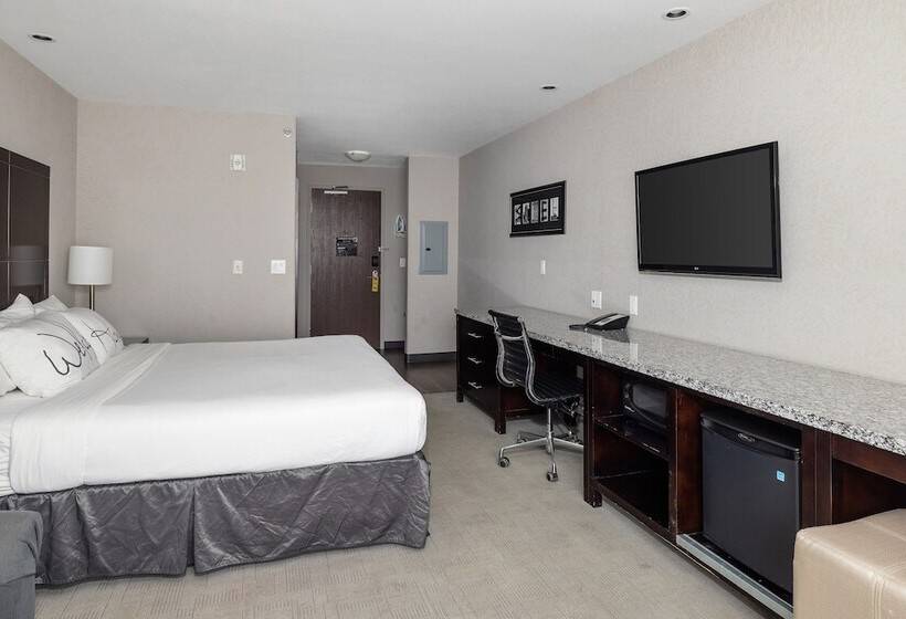 スイート, Home Inn & Suites Yorkton