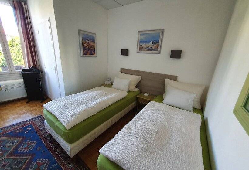 标准三人间, Logis Hôtel Villa Victorine